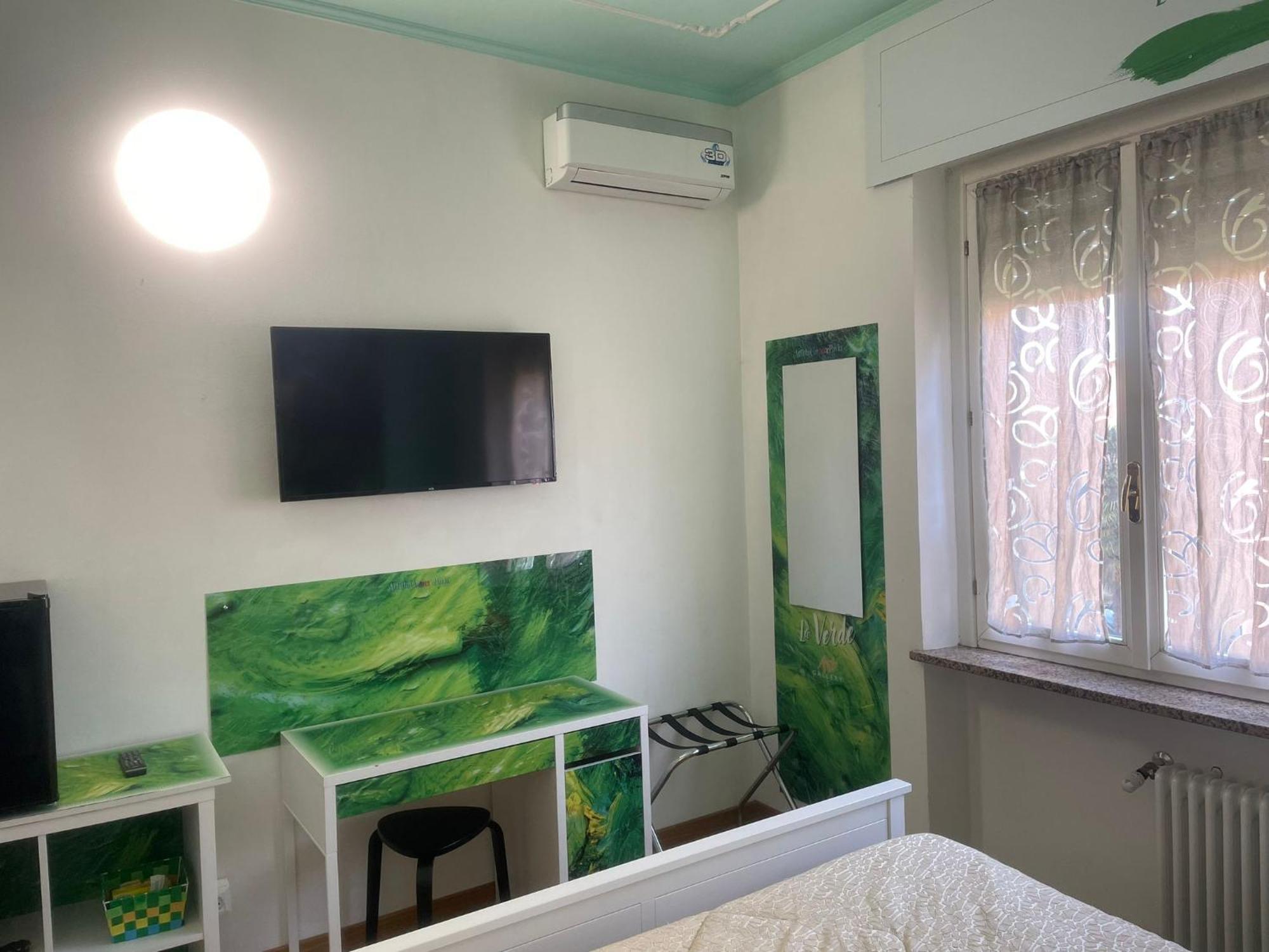 Rooms Of Love Павия Экстерьер фото