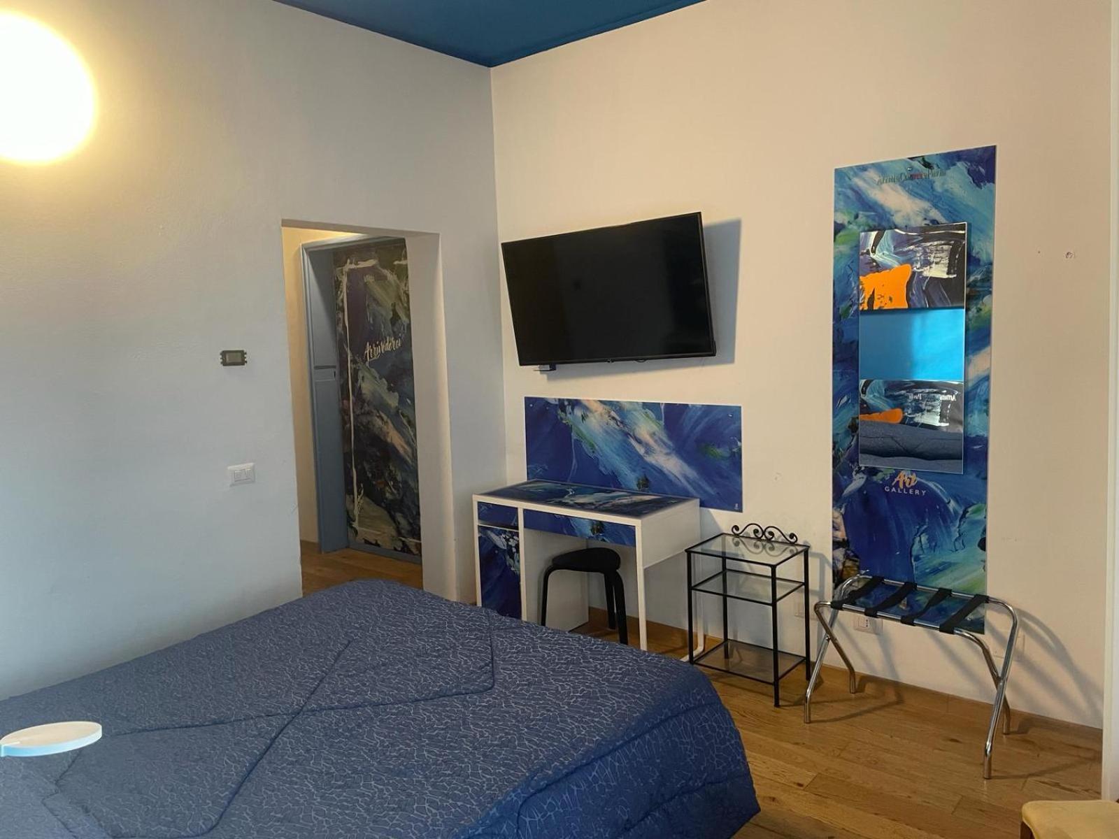 Rooms Of Love Павия Экстерьер фото